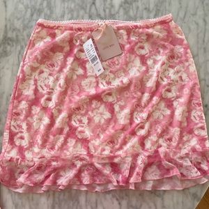 COPY - PACSUN Lottie Moss pink floral skirt